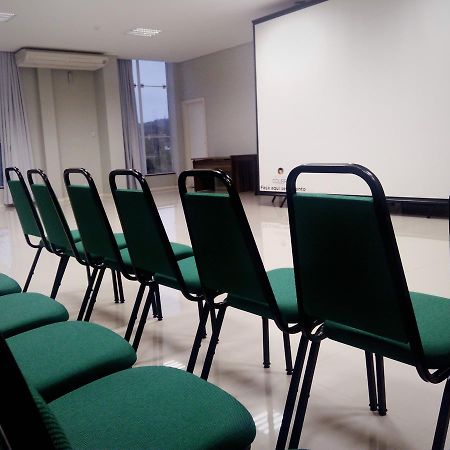Hotel Colibris Lontras Екстер'єр фото