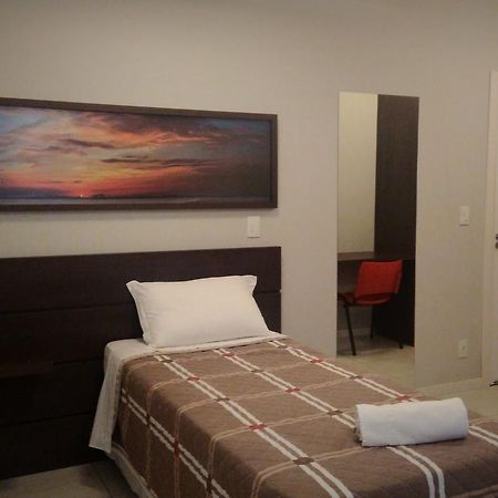 Hotel Colibris Lontras Екстер'єр фото