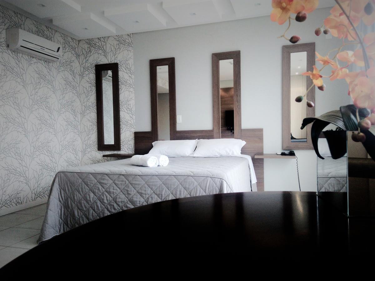 Hotel Colibris Lontras Екстер'єр фото